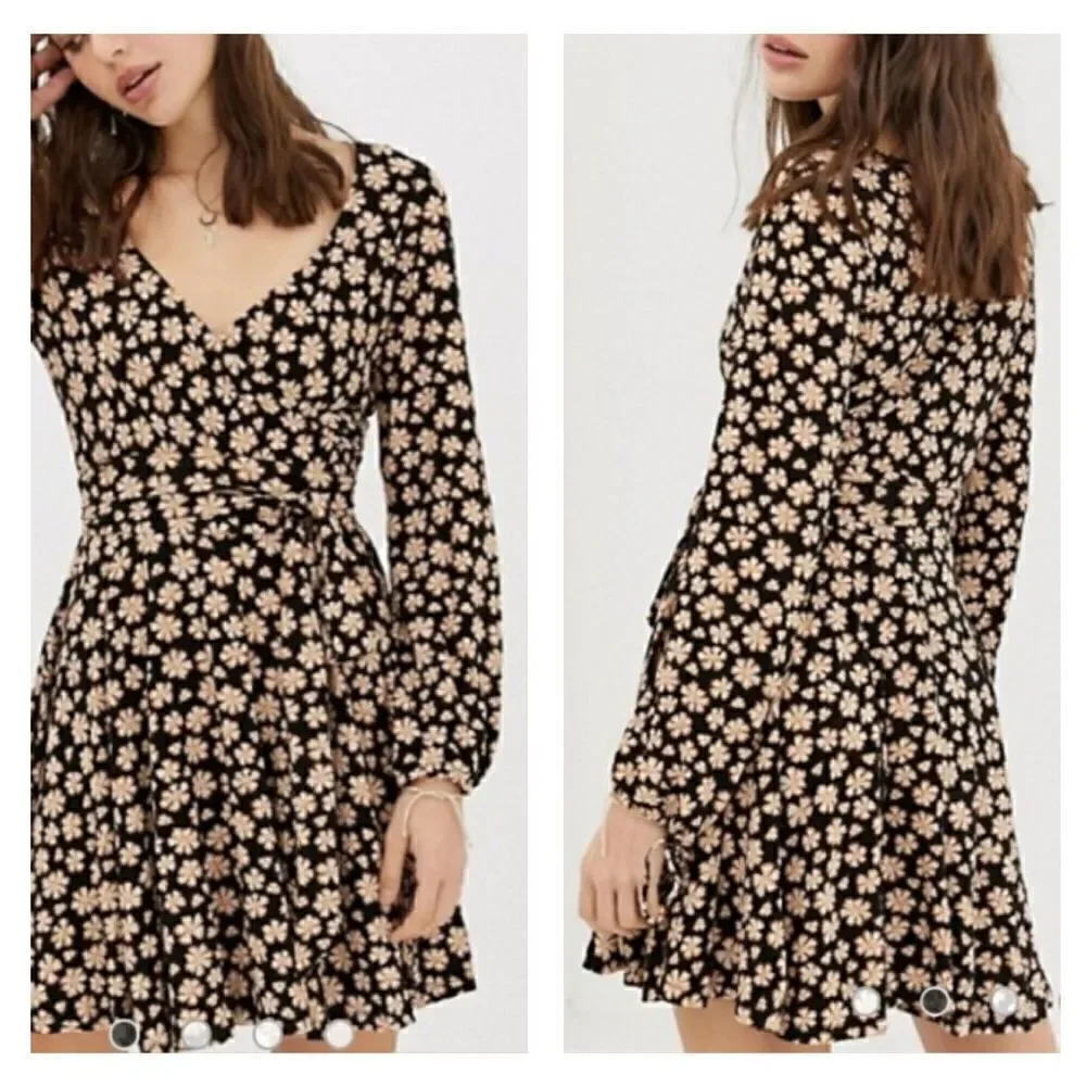 Free People Pradera faux wrap Daisy print mini dress XS‎